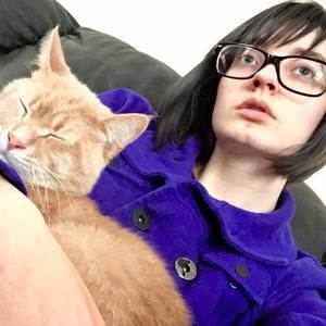 Meet your Posher, Tay